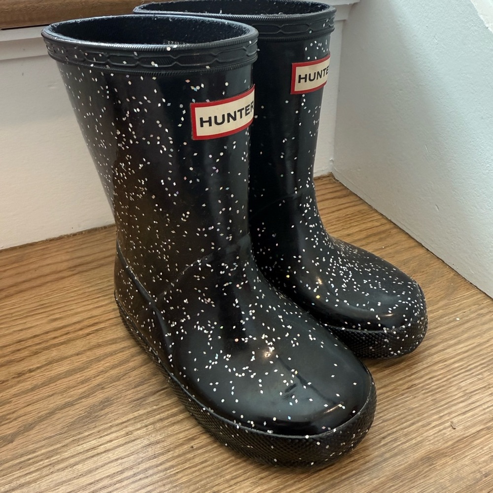 Hunter Black and White Speckled Boots